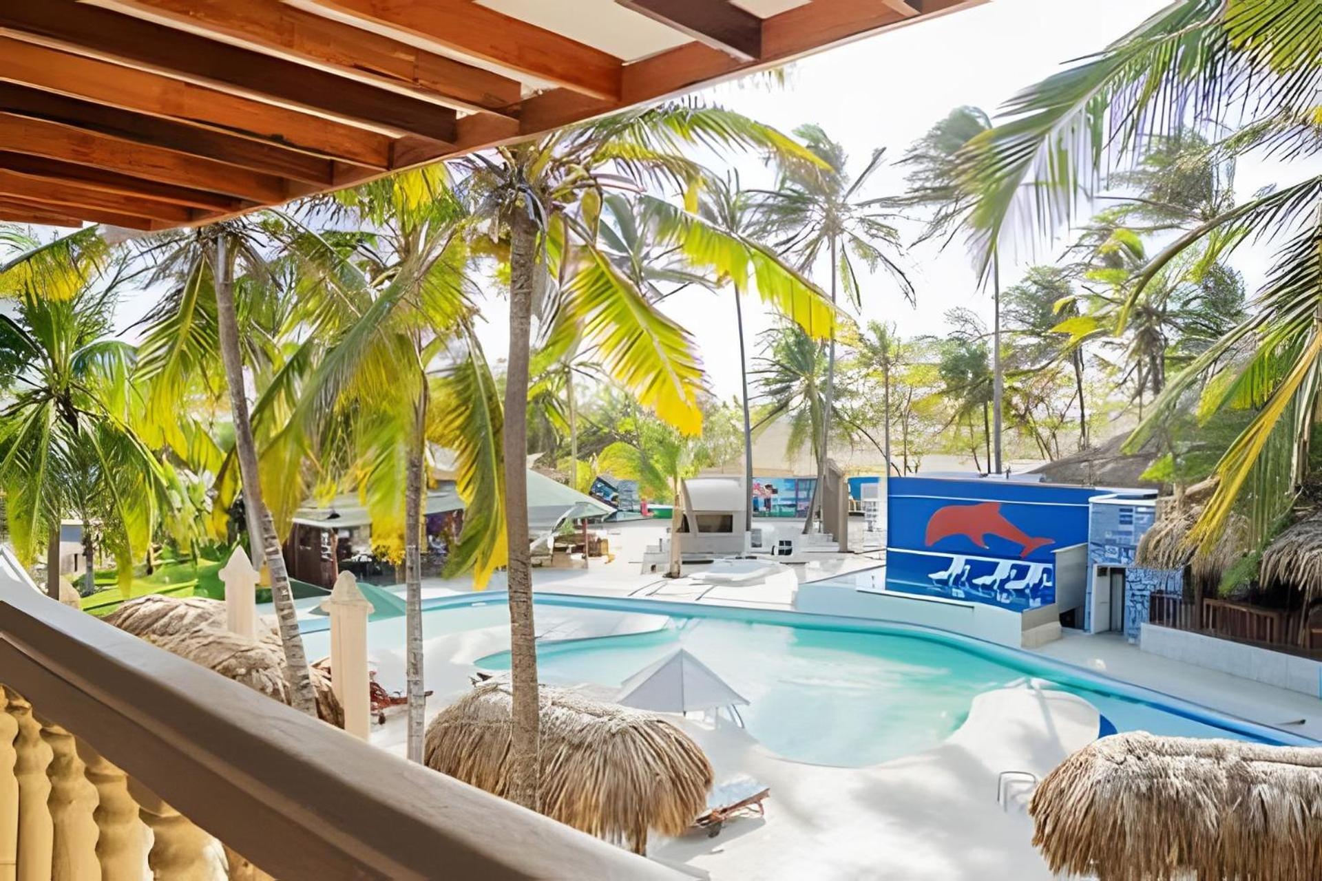Playa Palmeras Beach Resort Cartagena Bagian luar foto