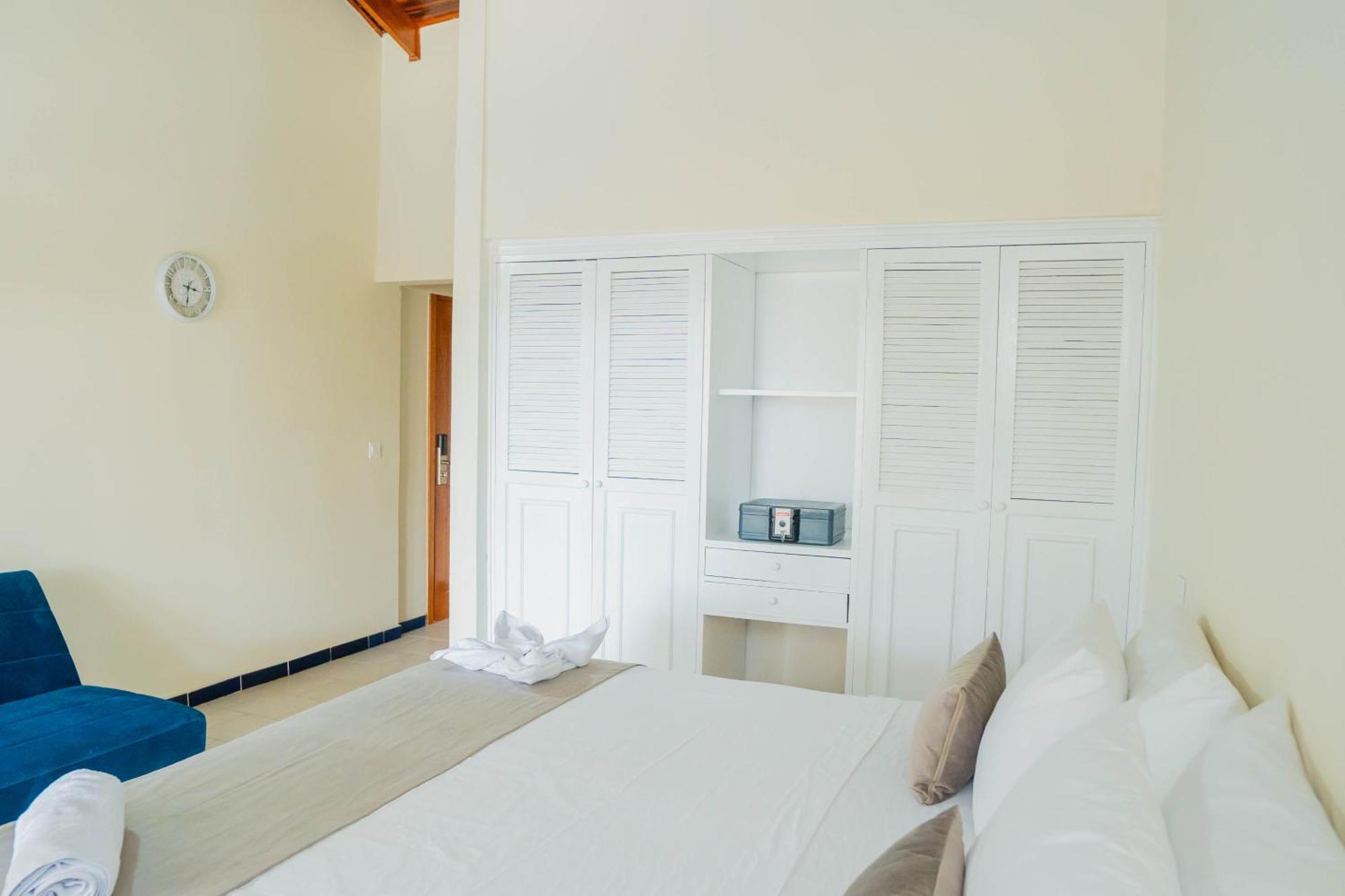 Playa Palmeras Beach Resort Cartagena Bagian luar foto